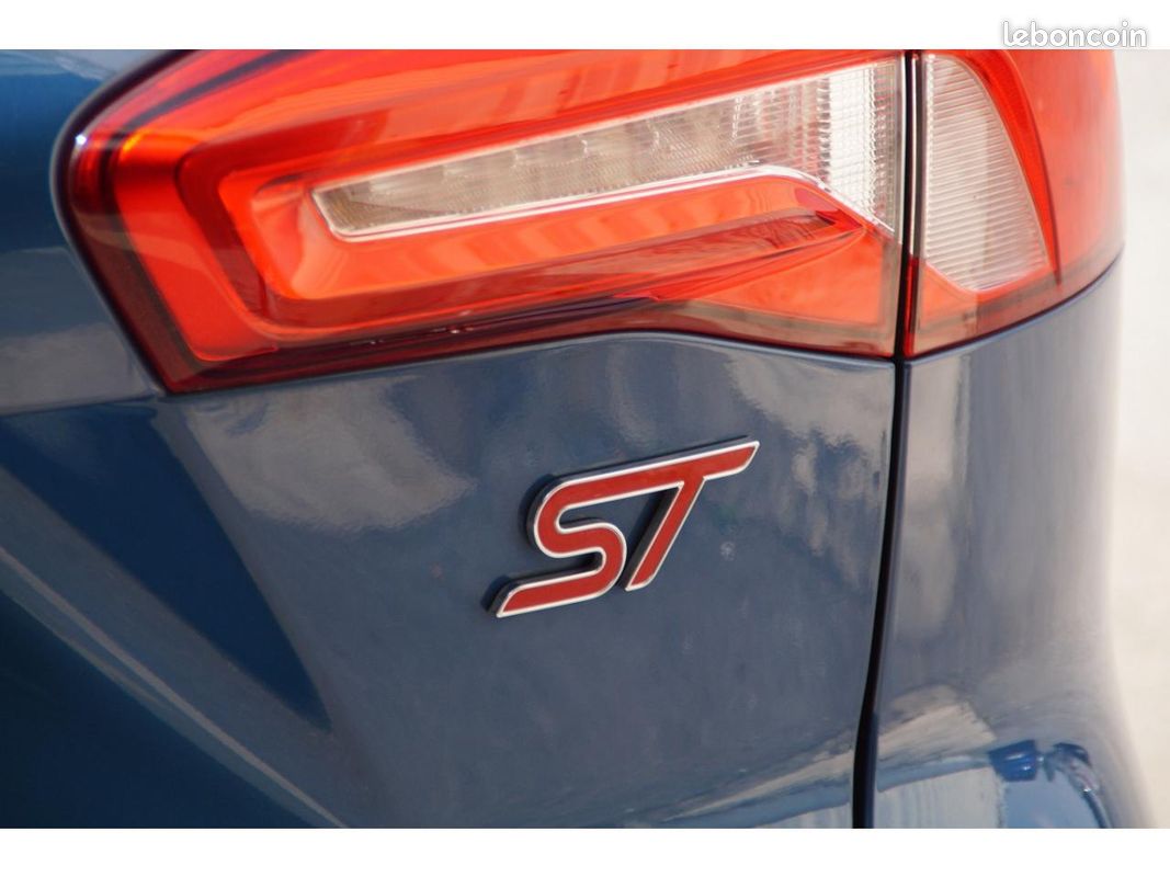 FORD FOCUS IV ST SW 2.3 EcoBoost 280cv BVM6 + OPTIONS (image 46)