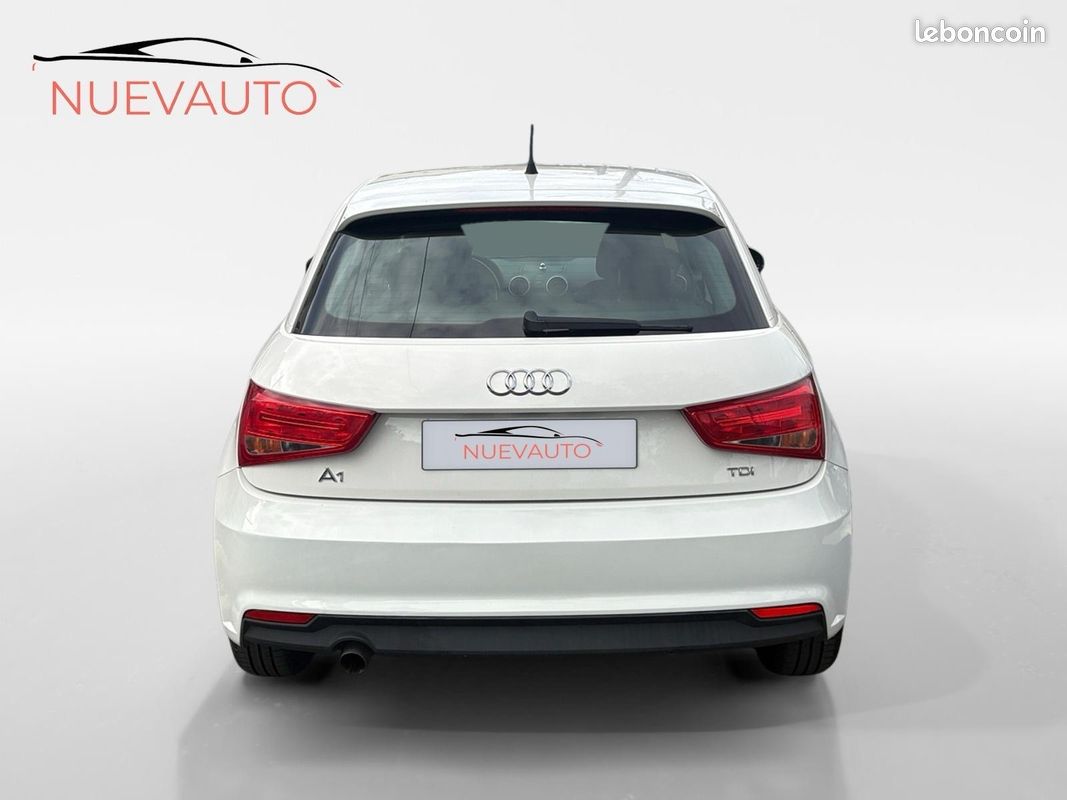 AUDI A1 SPORTBACK 1.4 TDI 90 Ambiente (image 5)