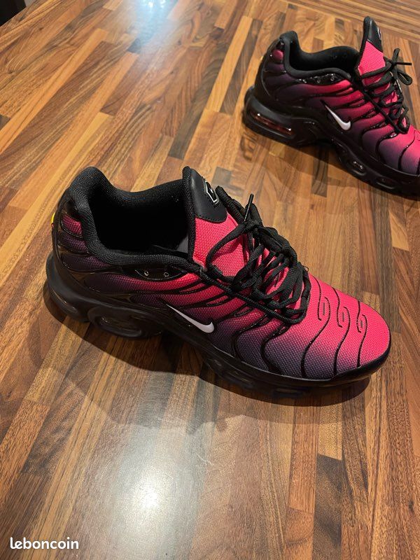 Deals Nike Chaussure Nike Tn 2019 Nike Tn 2019 Noir Et Blanc Discount