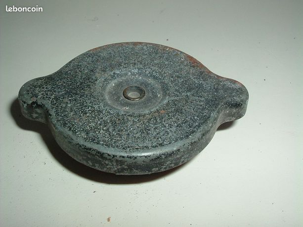 Objets de collection « bouchon radiateur ancien » Toute la France
