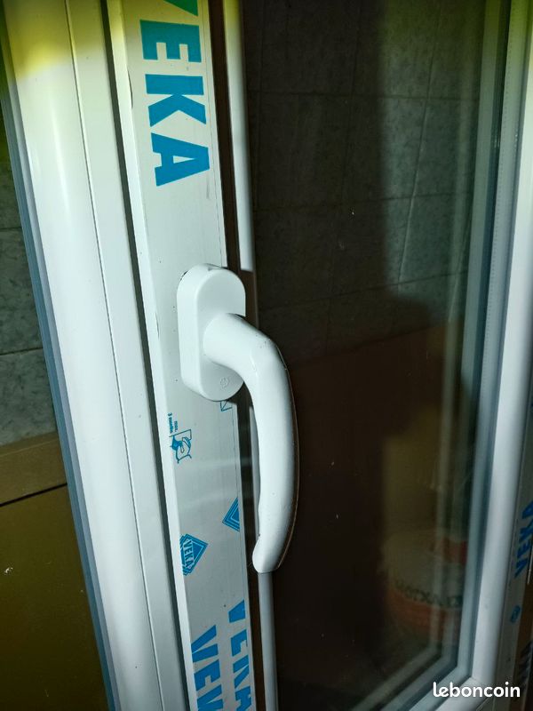 Porte fenêtre double vitrage neuve PVC (image 6)