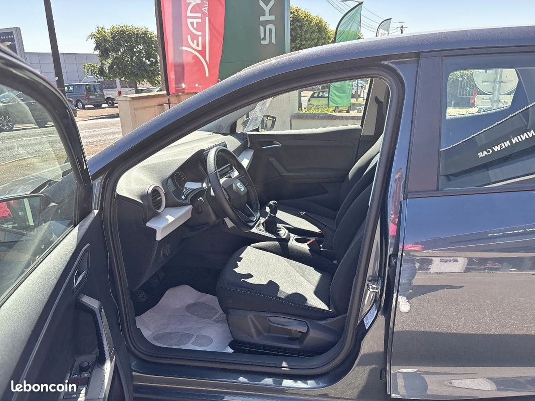 SEAT Ibiza 1.0 TSI 95 ch S/S BVM5 Copa (image 16)