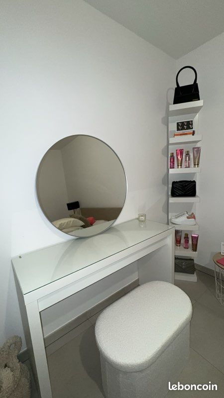 Coiffeuse IKEA + miroir (image 1)