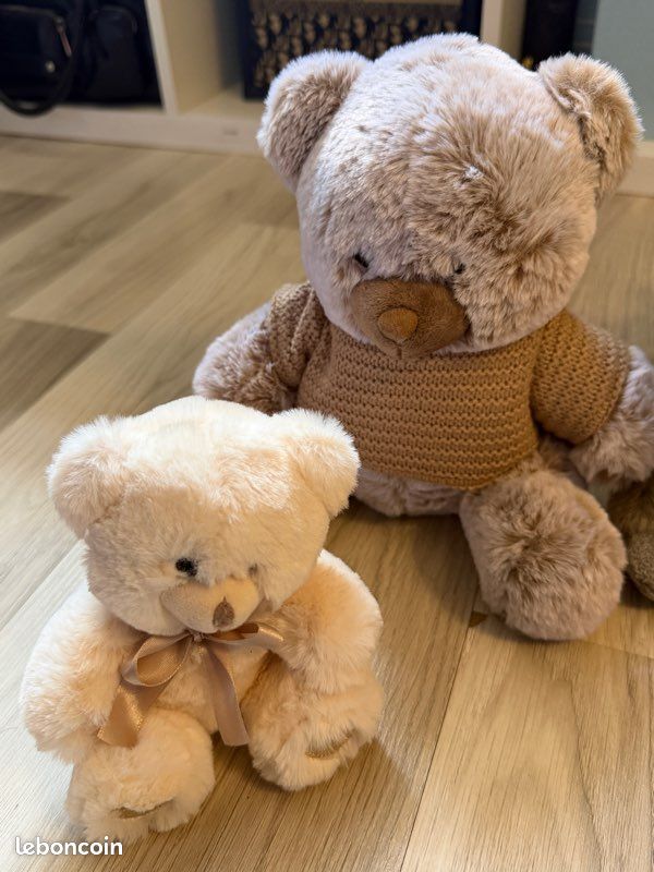 Lot de 7 nounours (image 7)