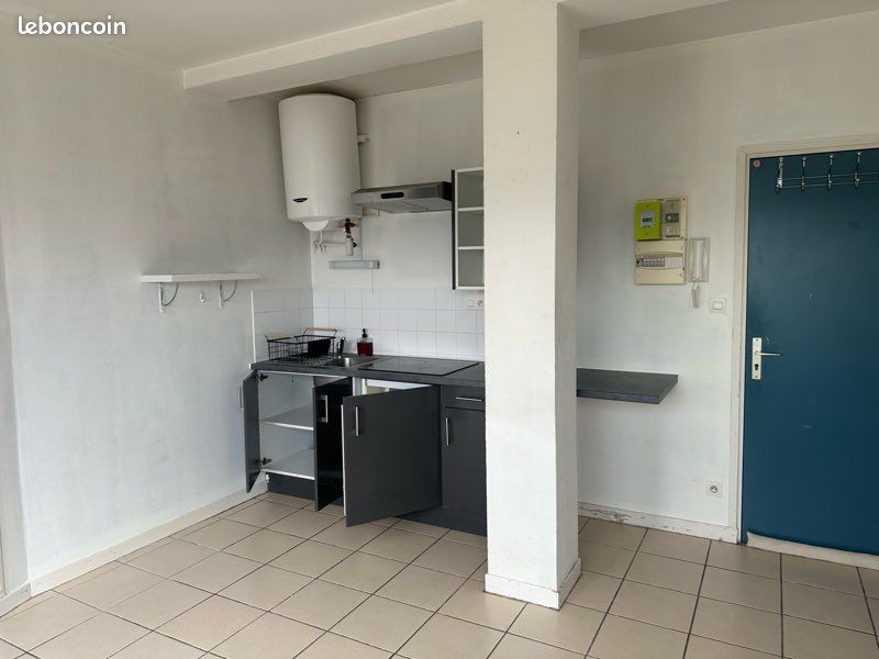 Appartement 3 pièces 35 m² · à Villeurbanne · 35 m² · 700 €