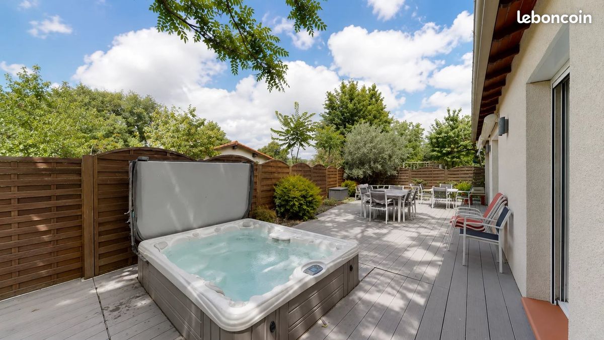 Maison 5 pièces 107 m² · à Escalquens · 107 m² · 414 900 €