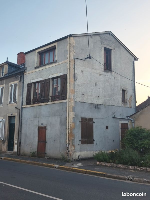 Maison 3 pièces 60 m² · à La Guerche-sur-l'Aubois · 60 m² · 20 000 €