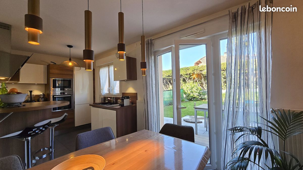 Maison 4 pièces 80 m² · à Aix-les-Bains · 80 m² · 438 000 €