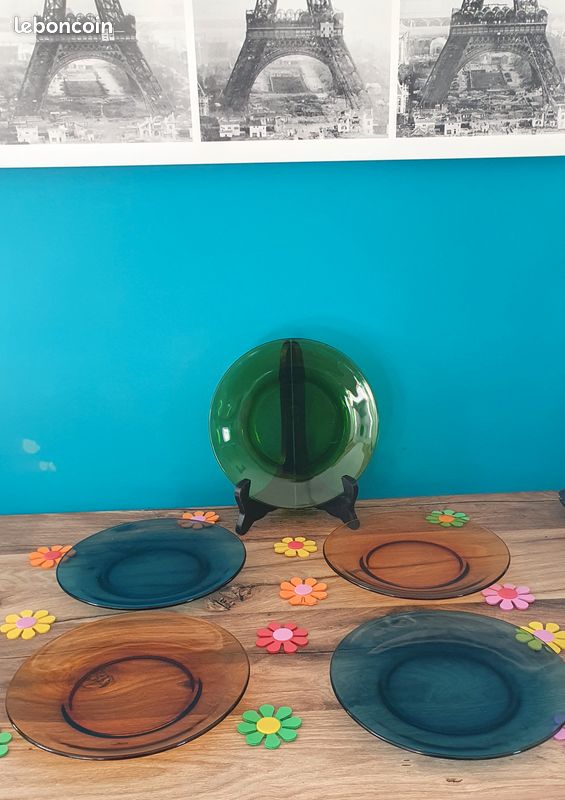 Lot De 8 Assiettes Plates Vereco Duralex - Vintage Vert, Bleu Et Ambre Pour Cuisine Rétro