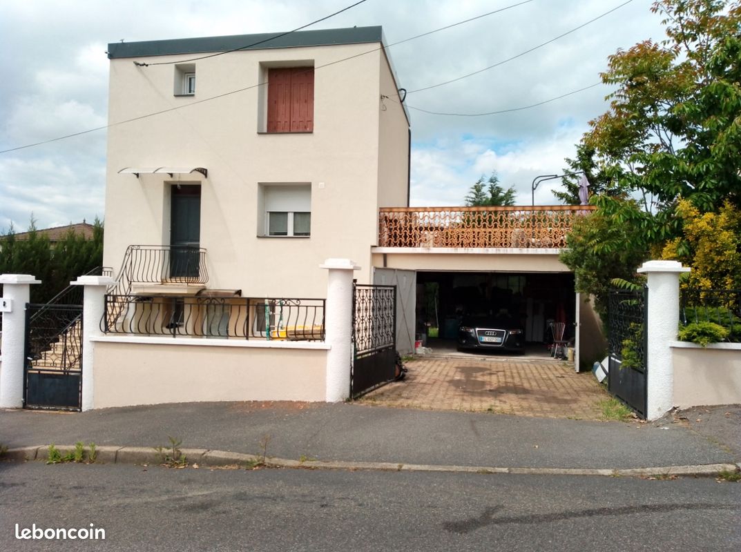Maison 4 pièces 140 m² · à Saint-Étienne · 140 m² · 260 000 €