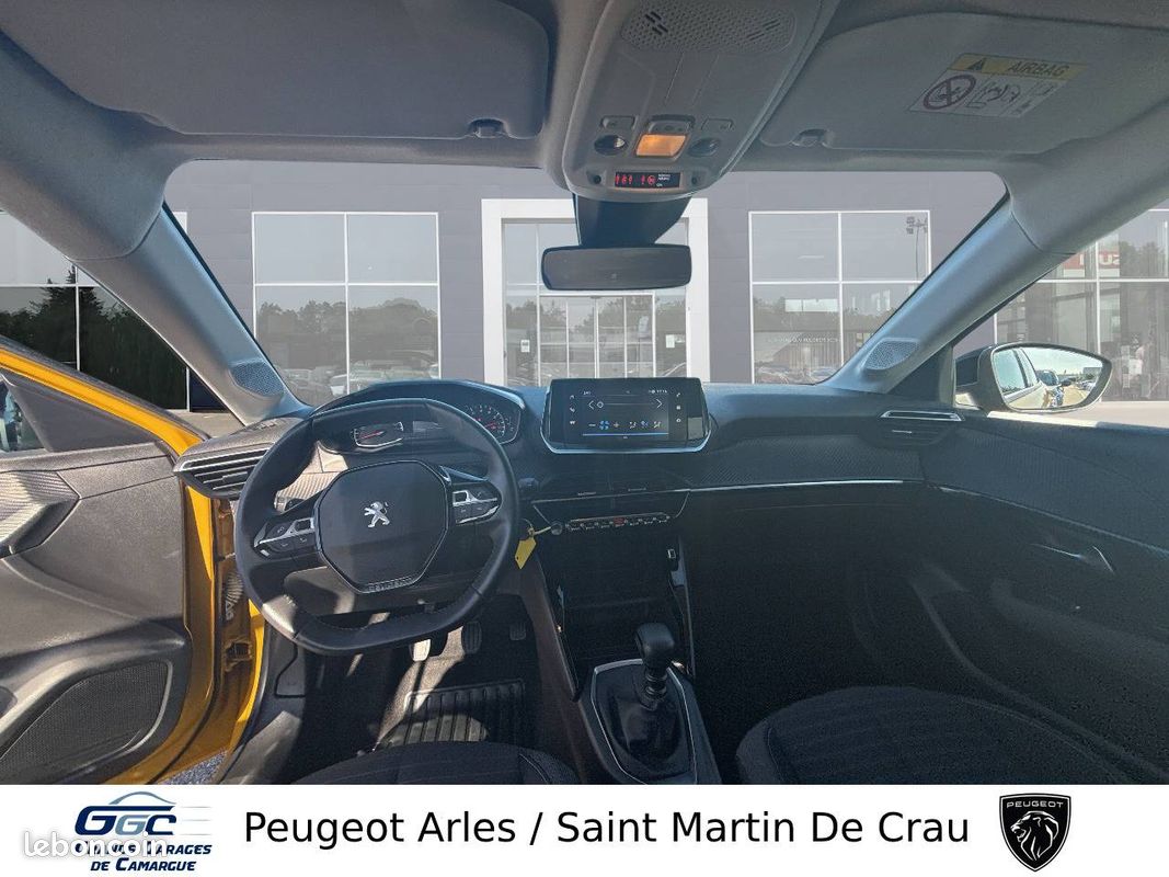 PEUGEOT 208 PureTech 100 S&S BVM6 Style (image 8)