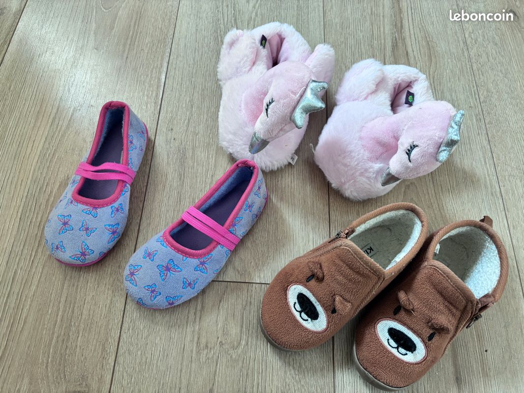 Lot de chaussons Chaussures