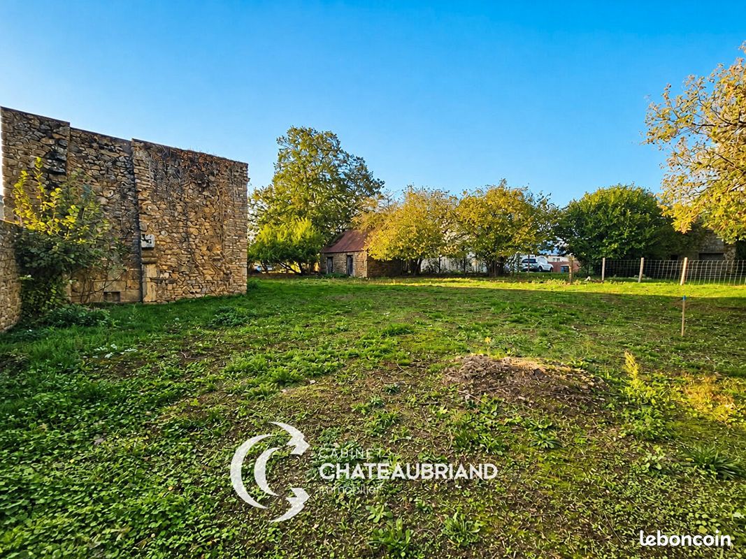 Terrain 708 m² · à Vieux-Vy-sur-Couesnon · 708 m² · 81 000 €