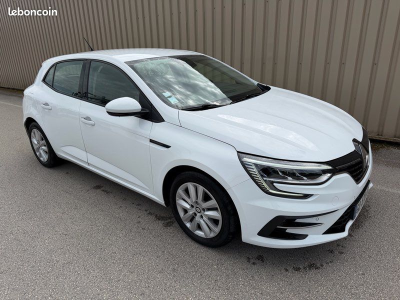 Renault Mégane 4 IV phII 1.5 Blue dci 115cv Bvm6 Business intens / 1*main / Led CarPlay / 5 places / 2022 / 153.000km / révision distribution effectuée / c.t ok / 12.490e Garantie 3 mois (image 1)