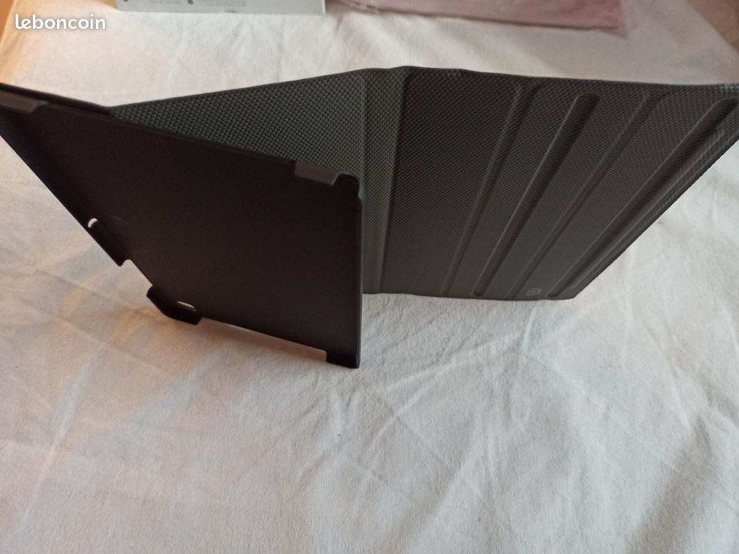 Coque de protection tablette Samsung A7 neuve (image 2)