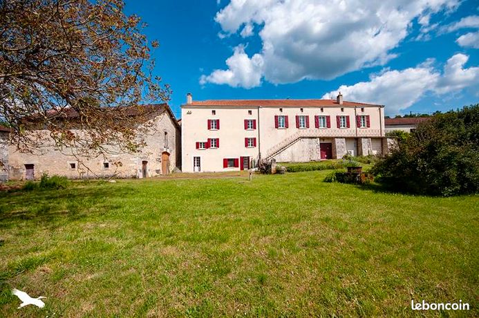 Propriété 10 pièces 257 m²
