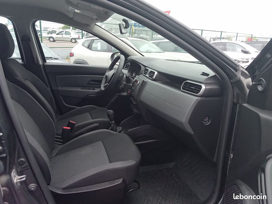 Dacia duster 0.9 tce 90 essential (image 12)