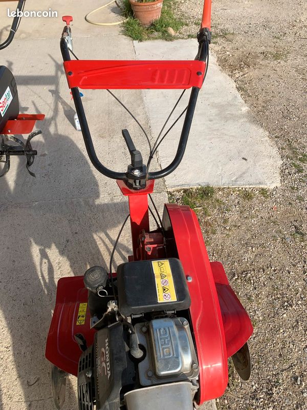 Vend 1 motoculteur (image 1)