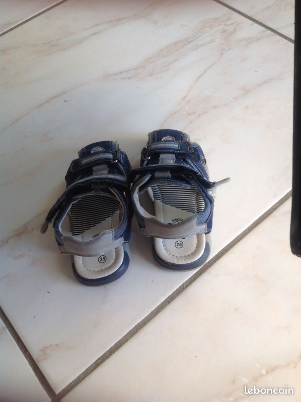 Chaussures garçon taille 25 toutes saisons (image 3)