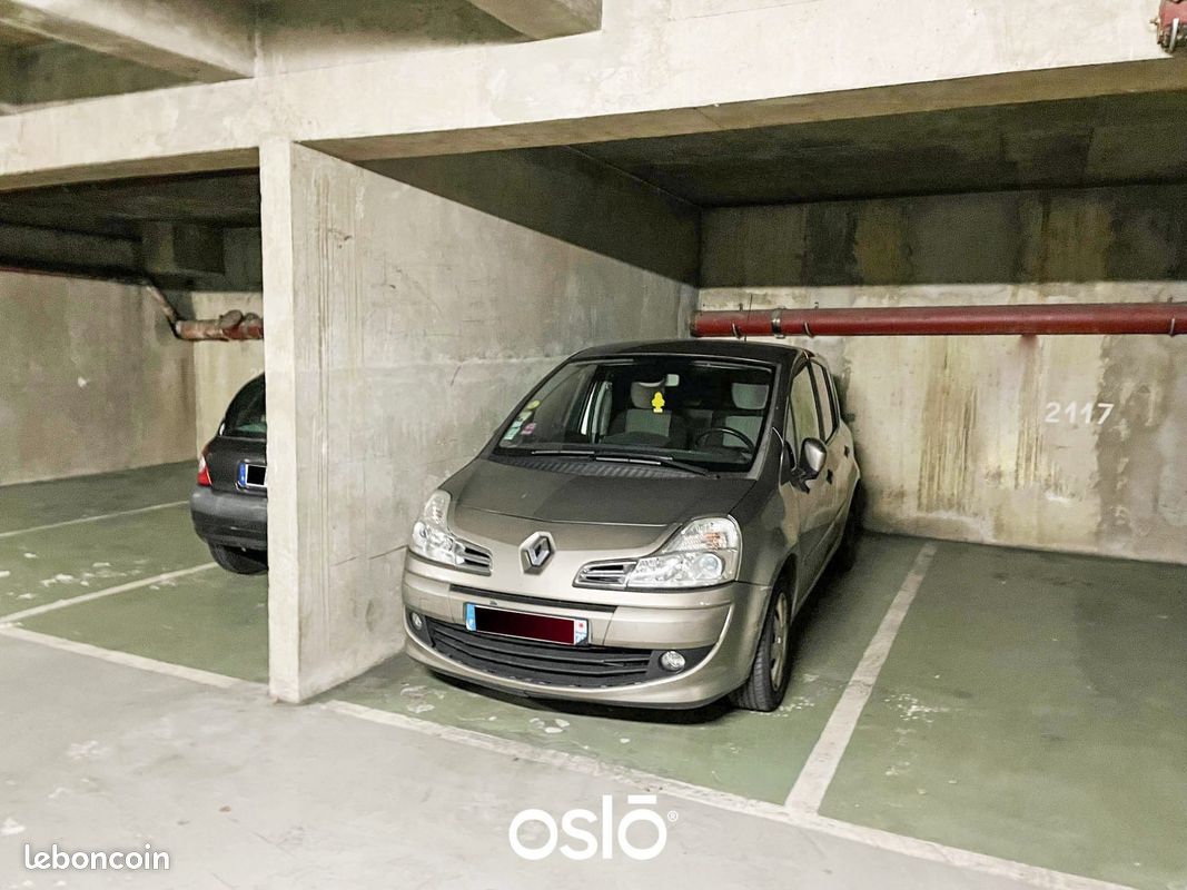 Parking 10 m² · à Paris · 10 m² · 20 000 €