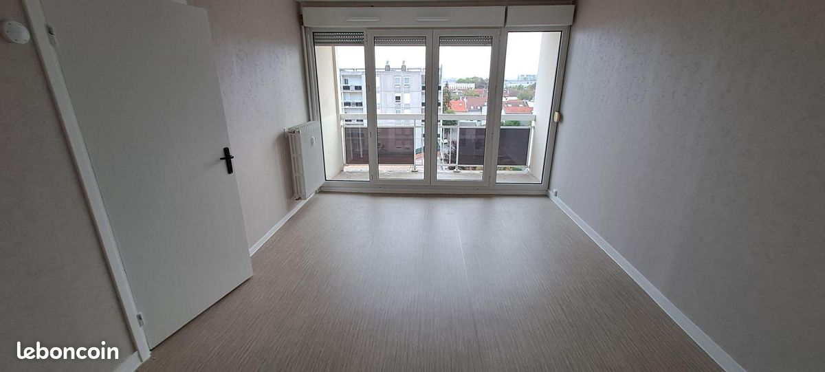 Appartement 4 pièces 76 m² · à Reims · 76 m² · 536 €/mois
