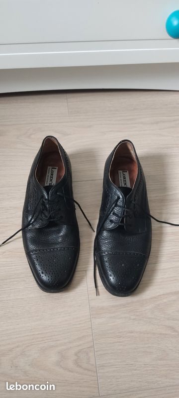 Chaussures Loren's taille 42 (image 1)