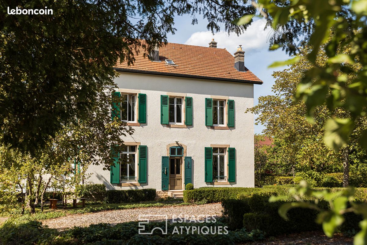 Maison 8 pièces 229 m² · à Lure · 229 m² · 420 000 €