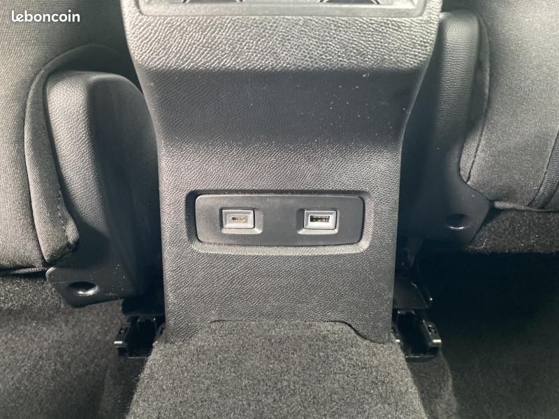 Citroen C4 BlueHDi 130ch S&S Shine EAT8 (image 22)