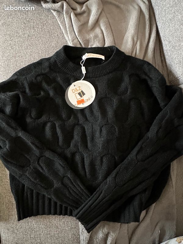 Pull noir (image 1)
