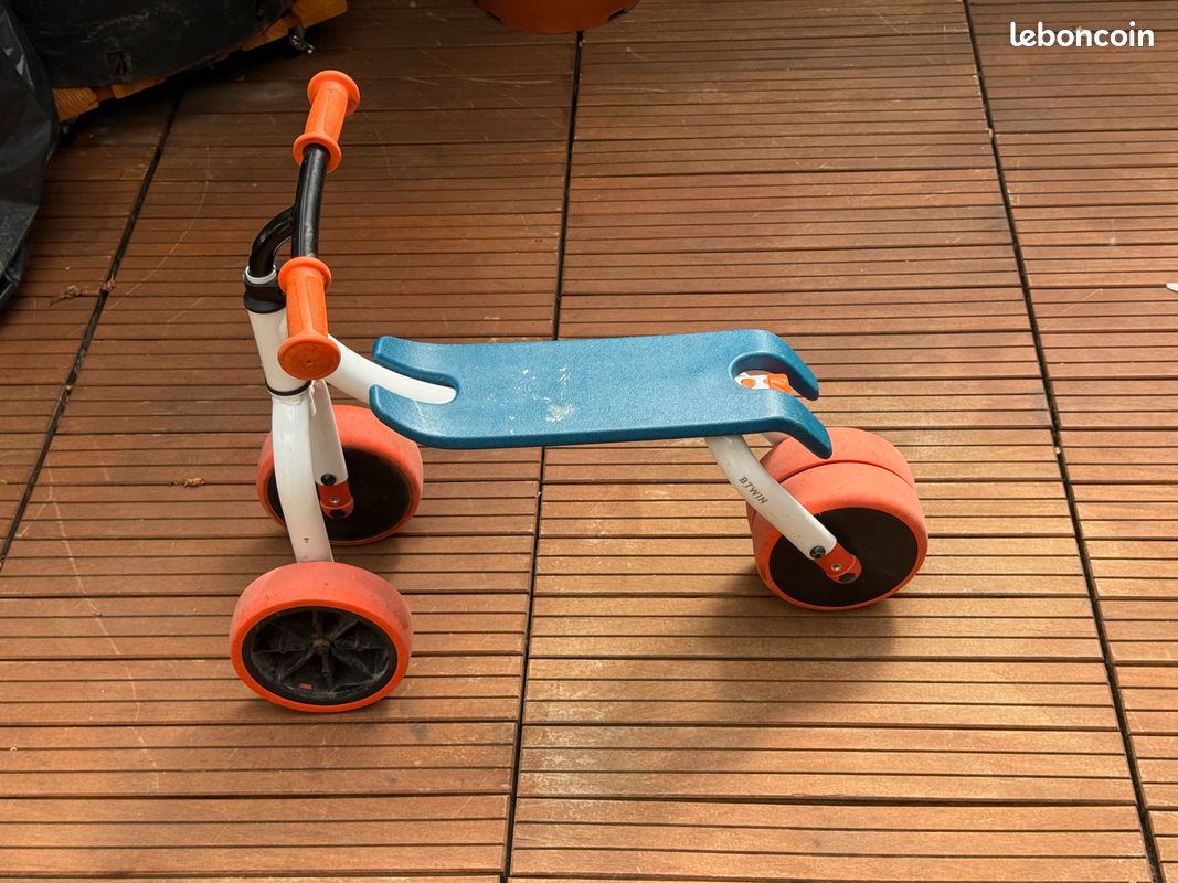 Porteur Evolutif Draisienne En Bois Decathlon Porteur Evolutif