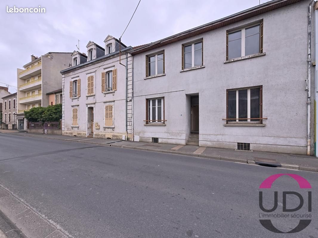 Immeuble 6 pièces 173 m² · à Montluçon · 173 m² · 99 000 €
