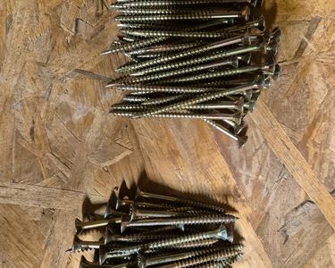 Vis bois Tête fraisée Fendue 6X20 Acier zingué-1 pièce | Leroy Merlin