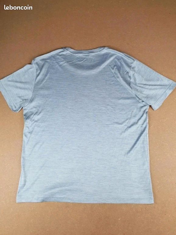 T-shirt de sport Reebok gris taille XL (image 2)