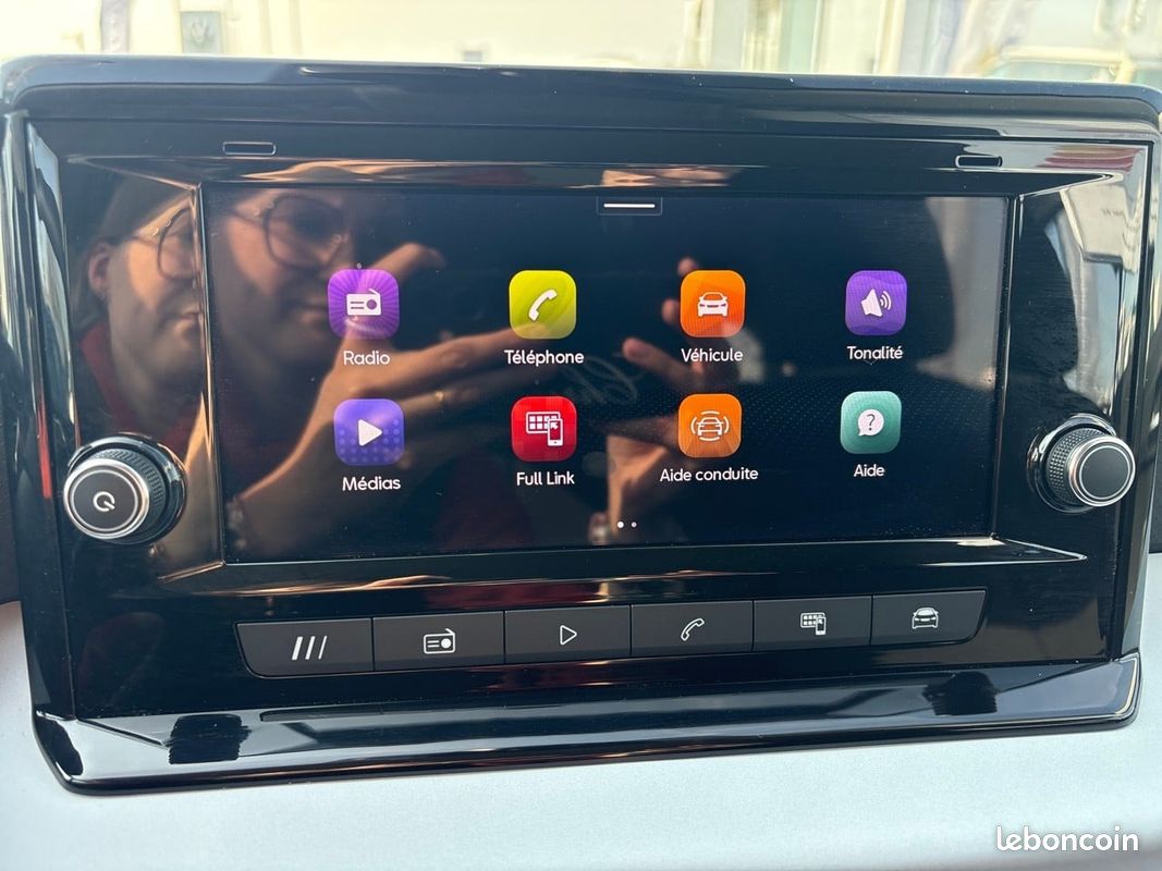 SEAT Arona 1.0 TSI 95 ch Start/Stop BVM5 Copa (image 13)