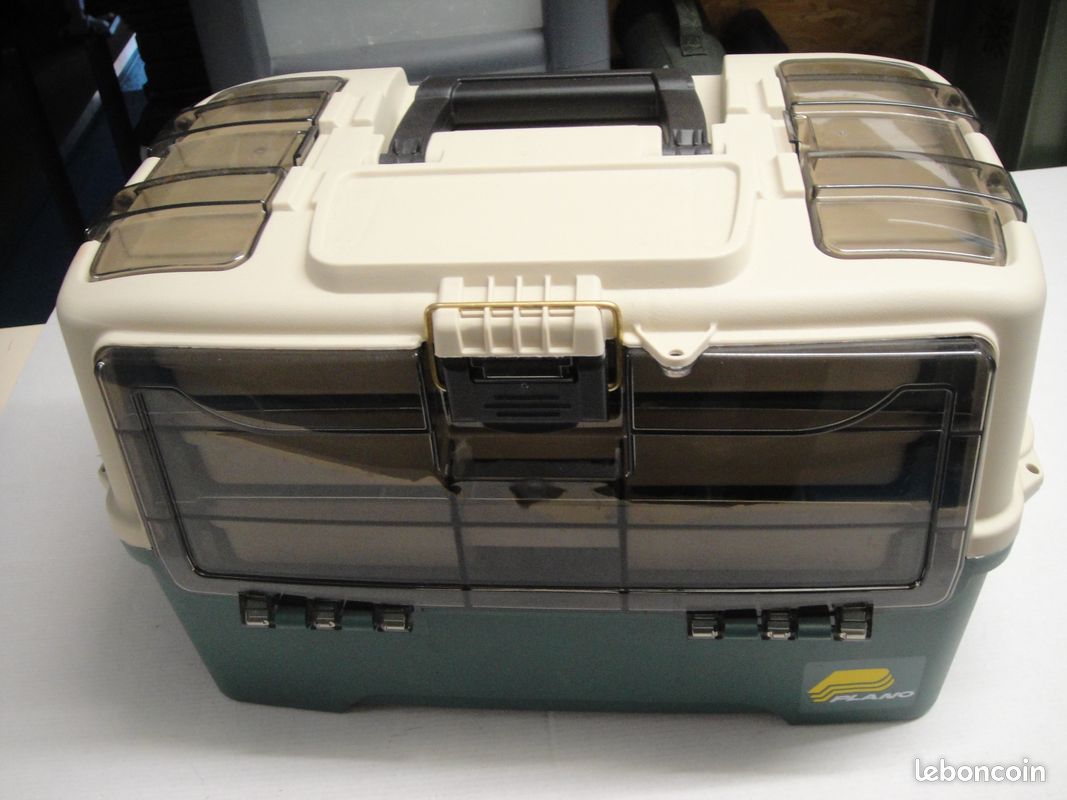 Boîte de rangement Plano pour 50 munitions .250 Savage en plastique dure Boîte de rangement Plano pour 50 munitions .250 Savage en plastique dure