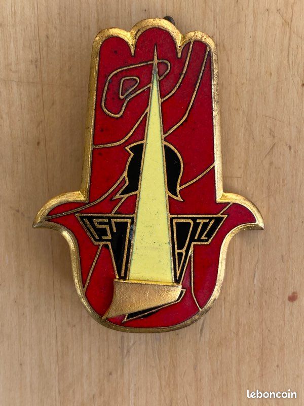 Insigne militaire (image 1)