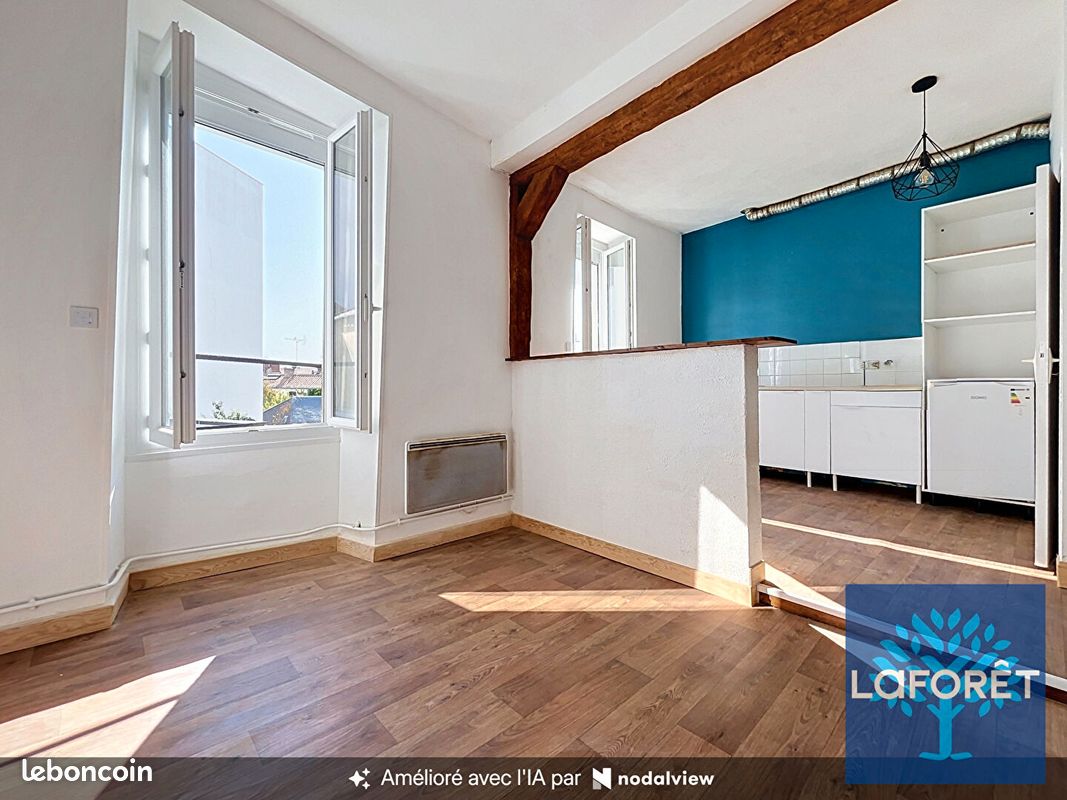 Appartement 1 pièce 28 m² · à La Roche-sur-Yon · 28 m² · 430 €