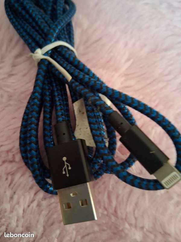 Fil chargeur Iphone (image 1)