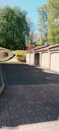 Box de stationnement