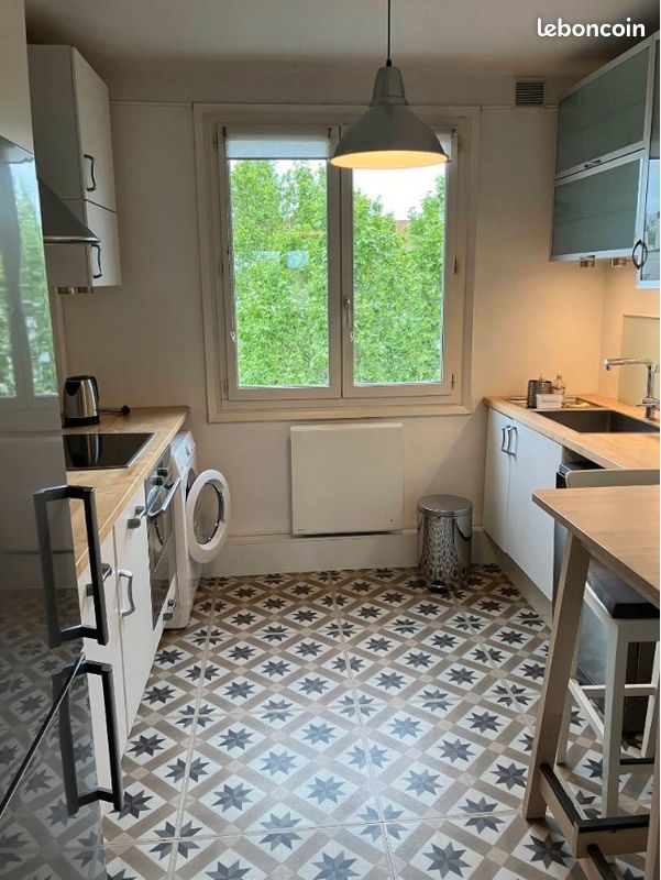 Immeuble 8 pièces 125 m² · à Châtellerault · 125 m² · 295 212 €
