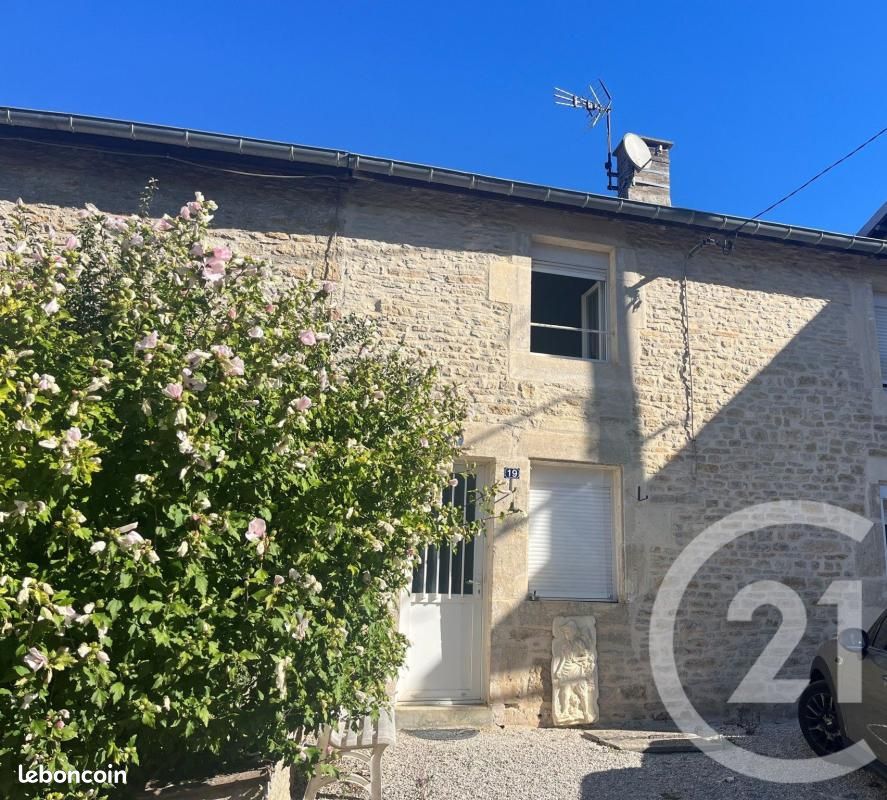Maison 6 pièces 125 m² · à Thivet · 125 m² · 125 000 €