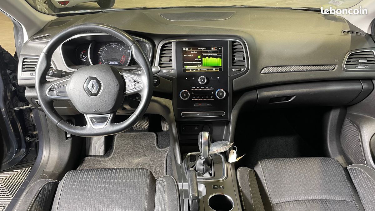 RENAULT MEGANE IV 1.5 BLUE DCI 115ch ESTATE BUSINESS EDC (image 3)