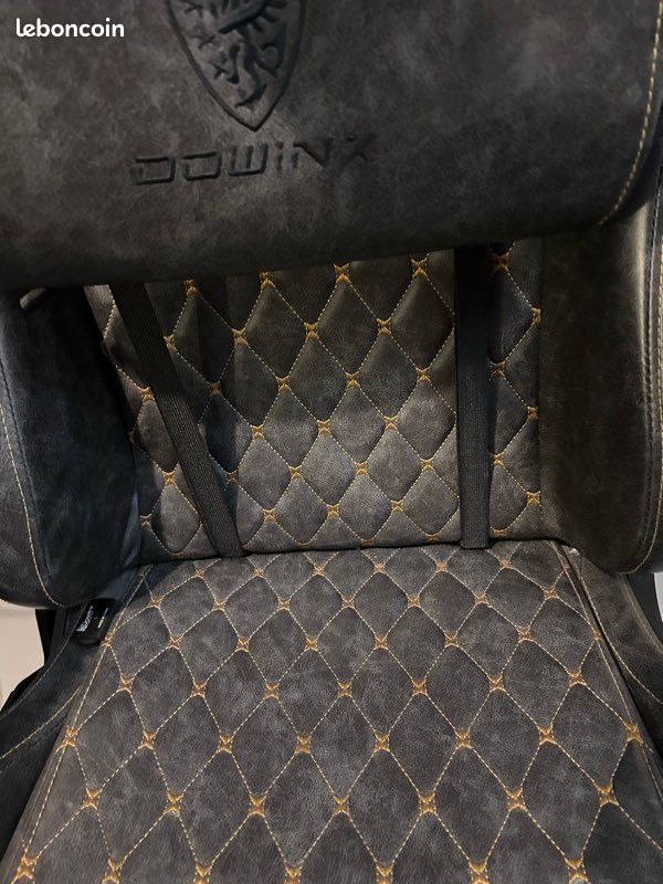 Chaise gaming Dowinx avec repose-pieds – Gris – Bon état (image 11)