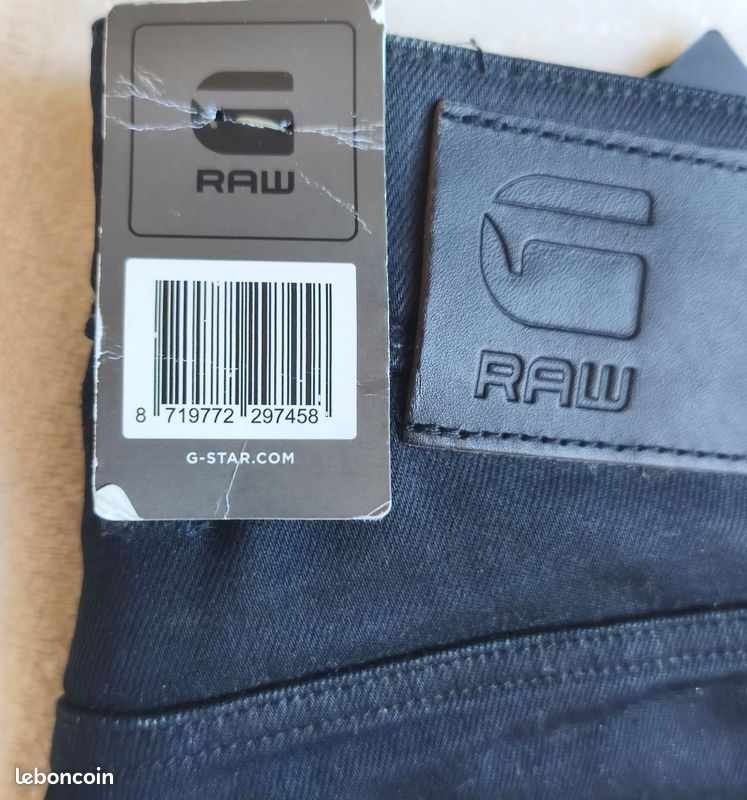 Jeans G-Star RAW Foncé - Taille 34W/32L (XL) - Coupe Boot Cut - Neuf Avec étiquettes
