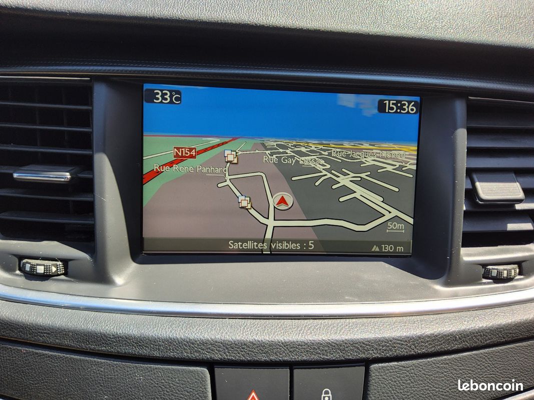 PEUGEOT 508 HYBRID4 2.0 HDi 163ch FAP BMP6 + Electric 37ch Féline (image 12)