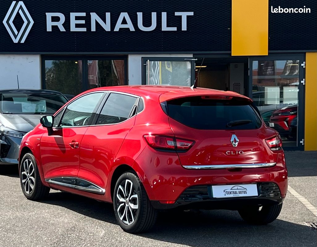 Renault Clio Limited TCE 90 (image 4)
