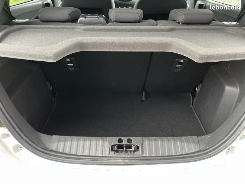 Ford Ka+ 1.2 Ti-VCT 85ch Ultimate (image 9)
