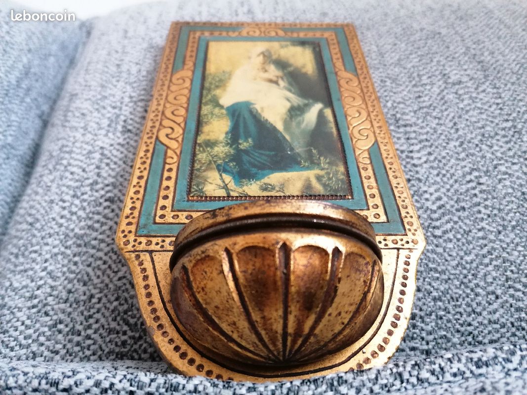 Ancien benitier en bois doré (image 5)