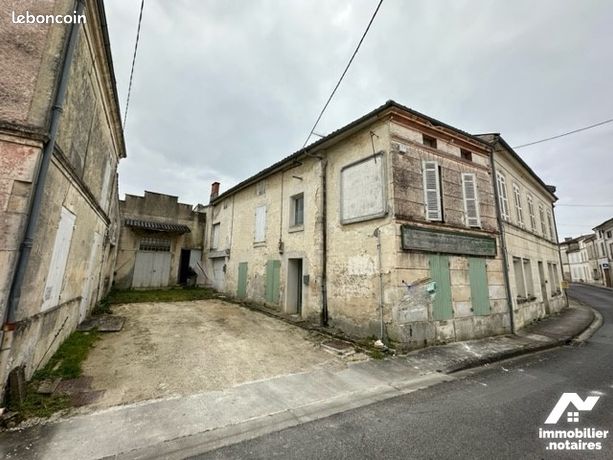 Maison 3 pièces 250 m²