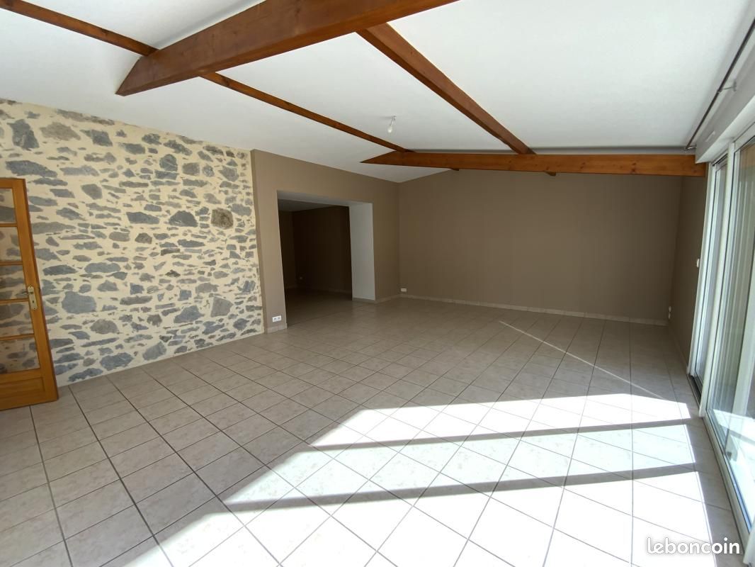 Maison 4 pièces 140 m² · à Limoges · 140 m² · 1 250 €/mois